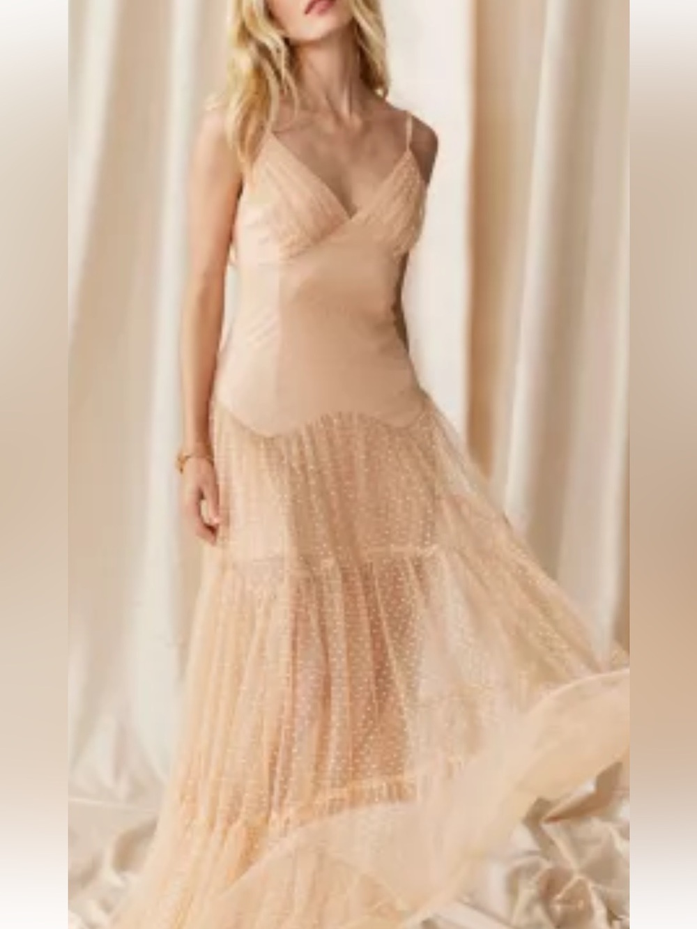 BCBGMaxAzria Harlynn Tiered Gown, size M, apricot, corset bodice full length
